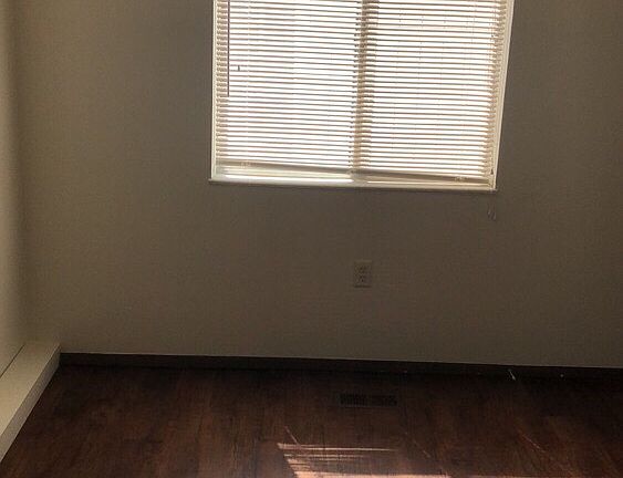 5th image of 1211 Hilltop Dr #308