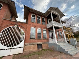 Large And Beautiful 2 Bedroom Flat - Great Downtown Building, Albuquerque, NM 87102