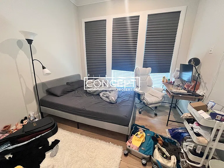 157 Everett St #203 — Photo 5