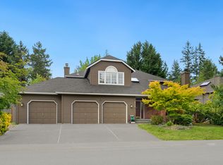 26119 SE 39th Way, Issaquah, WA 98029