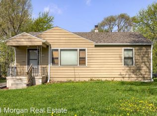 6106 N 36th St, Omaha, NE 68111