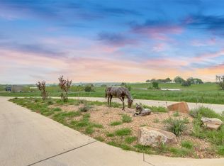 725 Vest Ln, Pilot Pt, TX 76258