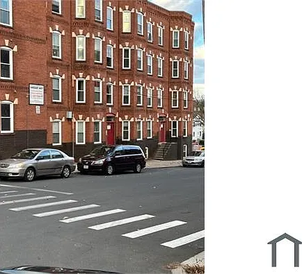 63 Jackson St — Photo 2