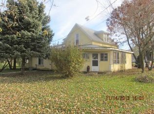 104 E 4th St, Otterbein, IN 47970