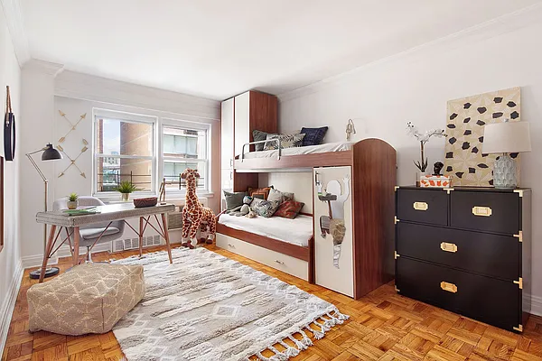 Sold by Compass | media 1