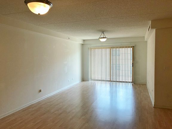5th image of 4811 N Olcott Ave Unit 413