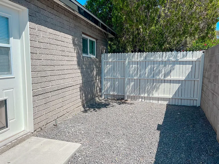 6848 N 10th Pl #1 — Photo 10
