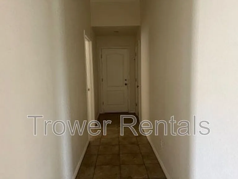 8104 San Antonio St — Photo 44