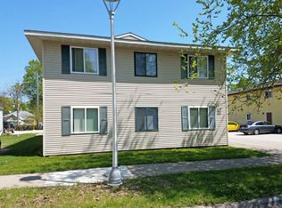 821 5th Ave S #825, La Crosse, WI 54601