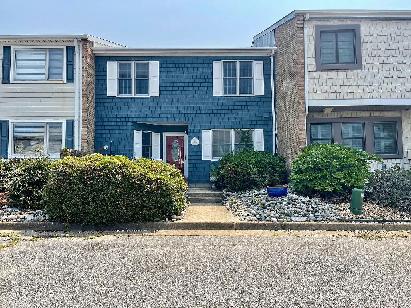 3 Bed 2.5 Bath Chesapeake Bay Townhome! — Photo 2