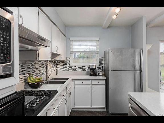 5th image of 9532 Tealridge Dr