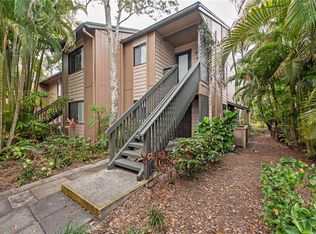 1720 Glenhouse Dr #330, Sarasota, FL 34231