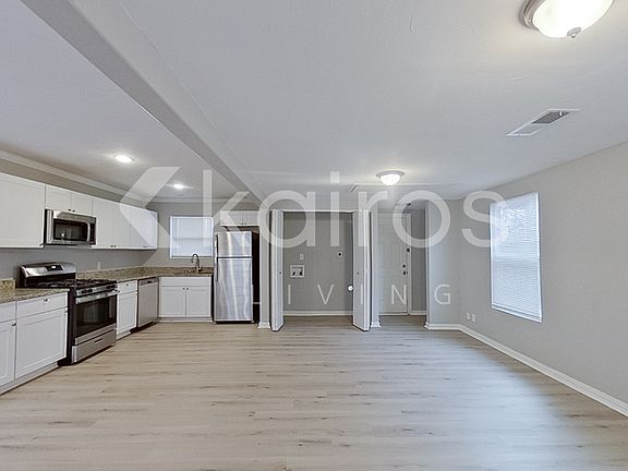 5th image of 1604 Norman St