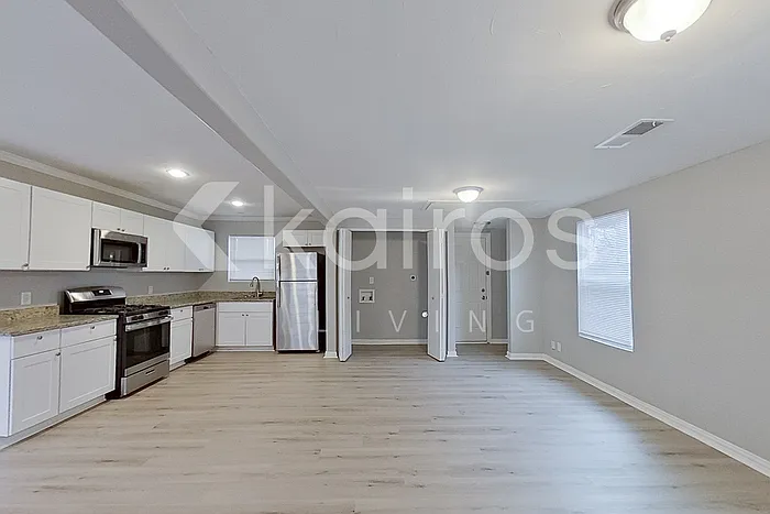 1604 Norman St — Photo 5