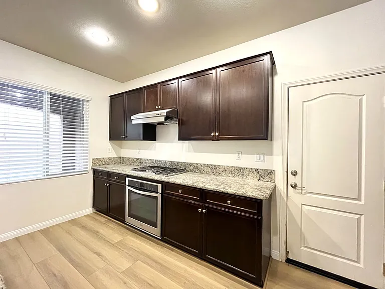 14601 Serenade Dr — Photo 7