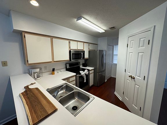 3rd image of 618 Waterway Village Blvd #23-H