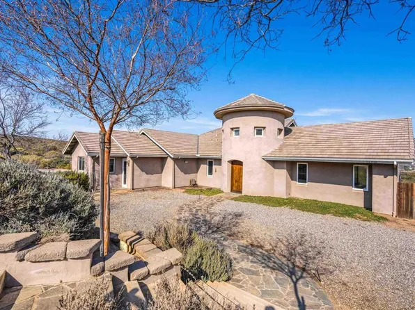 24916 Bareta Star Ranch Rd, Ramona, CA 92065