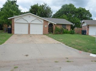7429 NW 5th St, Oklahoma City, OK 73127
