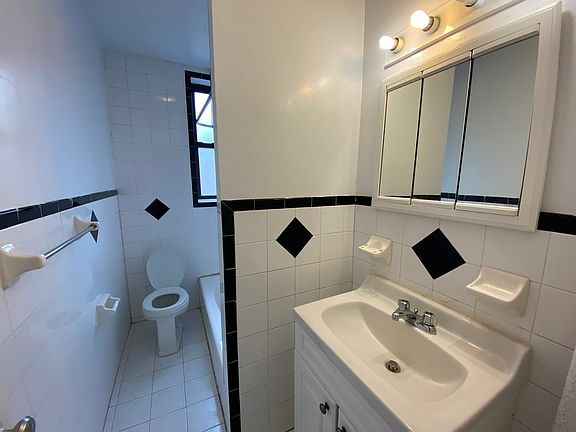 3rd image of 43-35 44th St #5M
