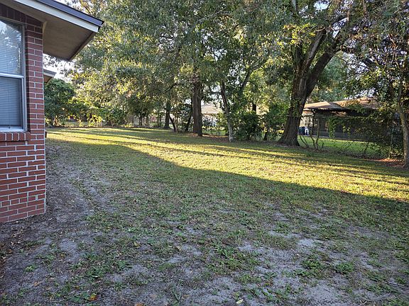 Back yard - A fuller view of the length and size of this large and beautiful back yard
