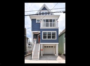 14 New St, Sea Bright, NJ 07760
