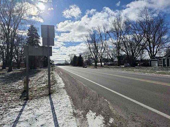 4th image of 12307 68th Ave