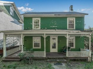 25 Central Ave, High Bridge, NJ 08829