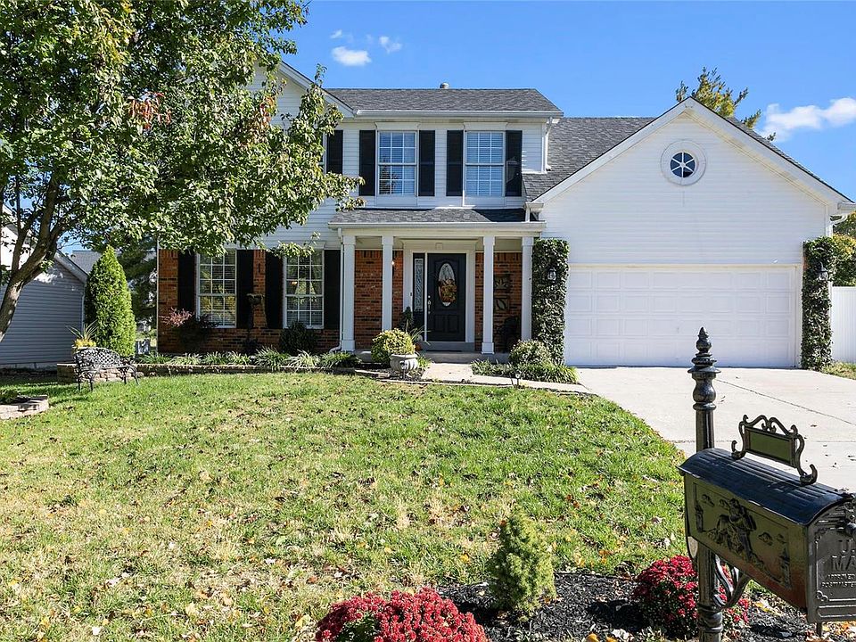 2nd image of 1124 Saddlebrook Ct N