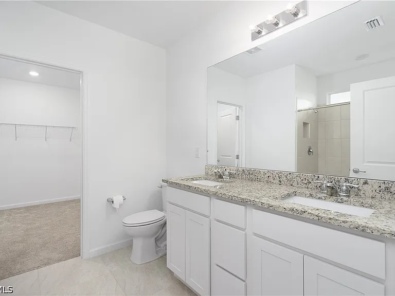 42428 Cascade Dr — Photo 14