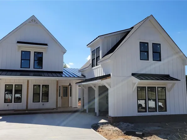 1201 Cross Creek Dr, Seneca, SC 29678