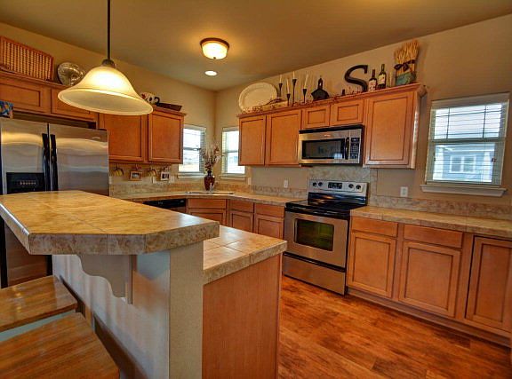 5th image of 108 Ivy Ln