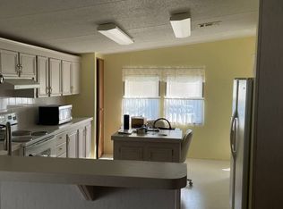 39645 Keiths Cir, Zephyrhills, FL 33542