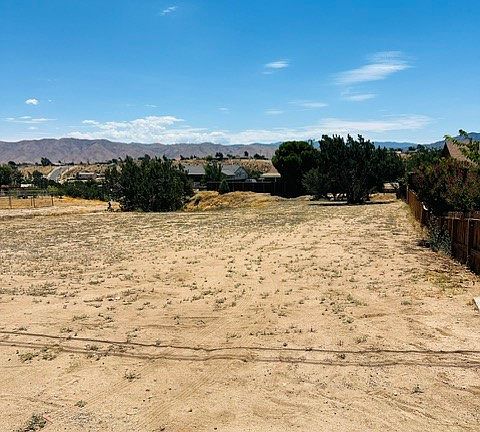 5th image of 0 Cholla Ave #376