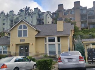 3819 130th Ln SE APT E16, Bellevue, WA 98006