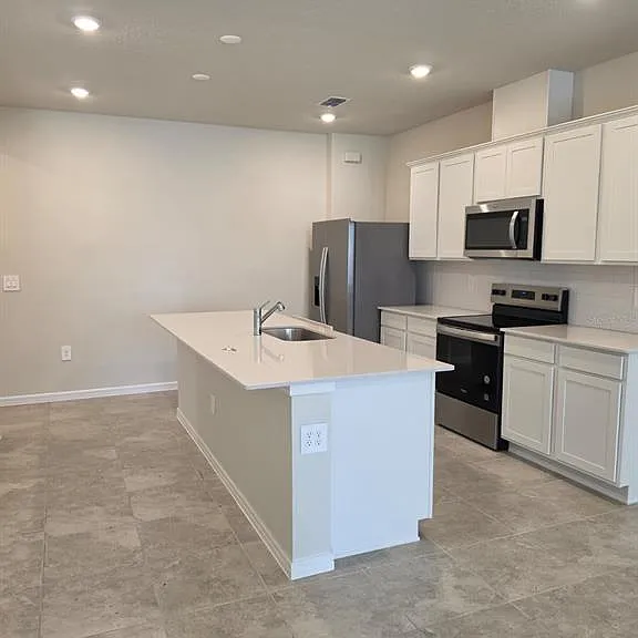 2356 Southbury Dr — Photo 5