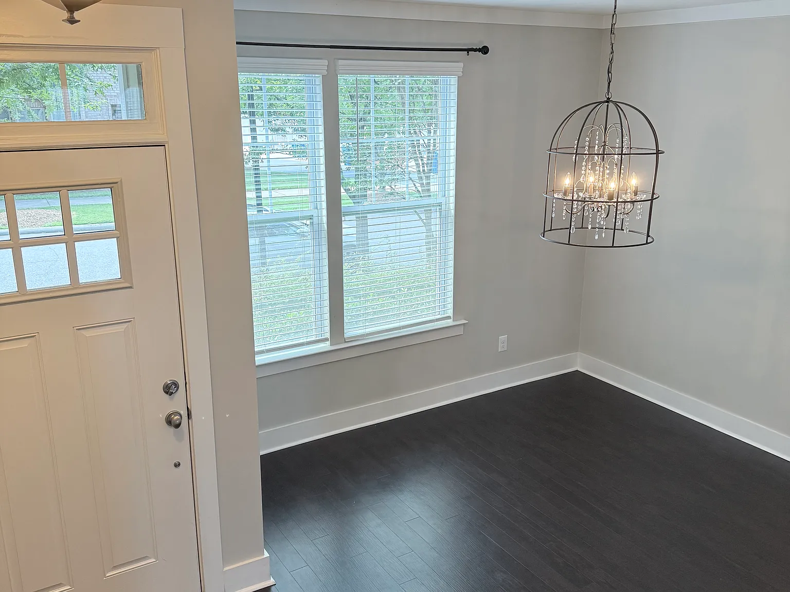 2560 Tranquil Oak Pl — Photo 2