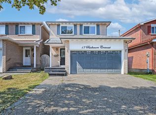 17 Rushmore Cres, Brampton, ON L6Z1R1