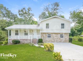 939 Ray Dr NW, Conyers, GA 30012