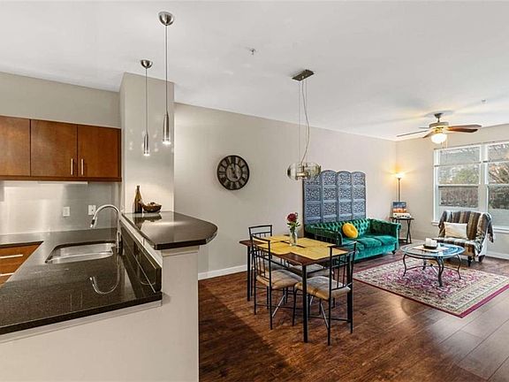 2nd image of 390 17th St NW Unit 2023