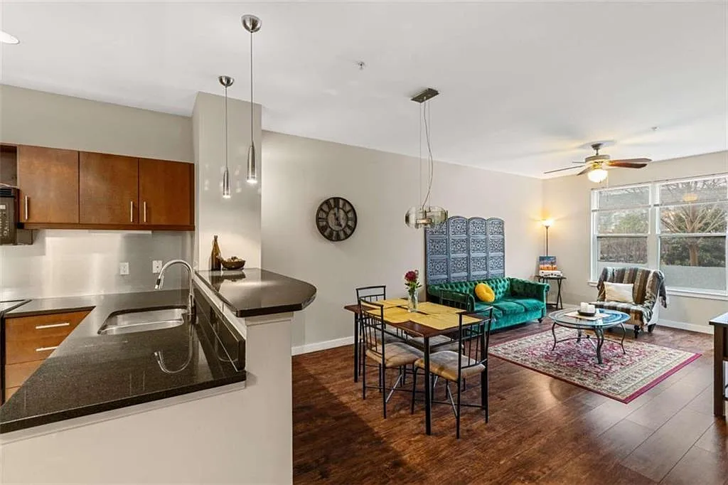 Building Photo - 390 17th St NW #2023