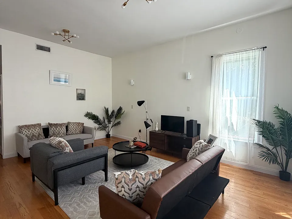 50 Dudley St #1