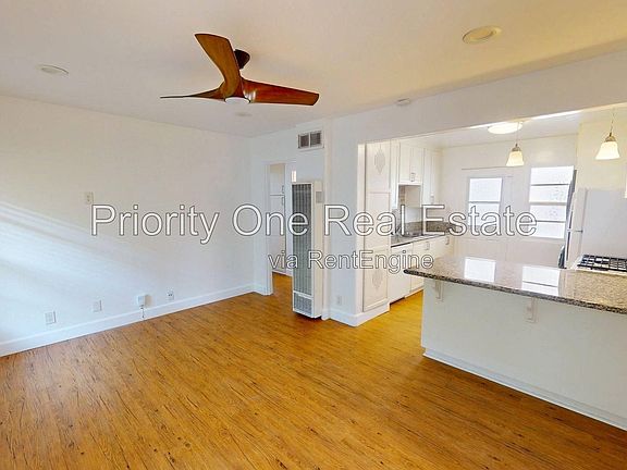 3rd image of 427 20th St