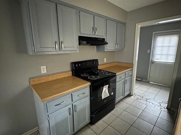 5th image of 564 Bonita Dr
