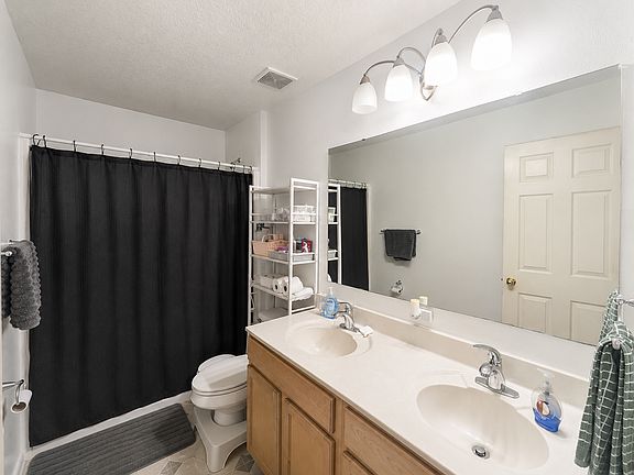 4th image of 1038 White Bark Ct