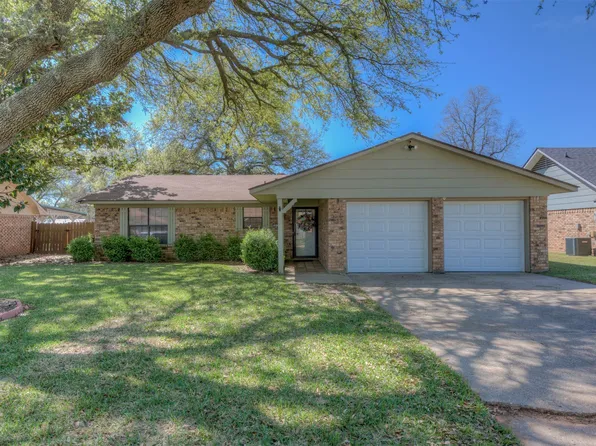 2645 Brown St, Bossier City, LA 71111