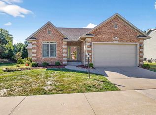 3115 Meridith Way, Bettendorf, IA 52722