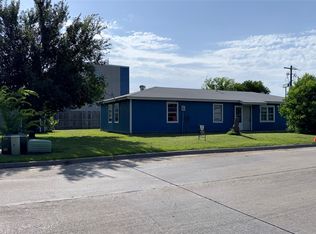 509 N 10th St, Sanger, TX 76266