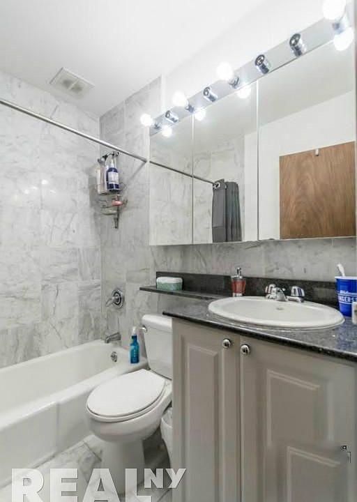 1st image of 207 E 27th St APT 3L