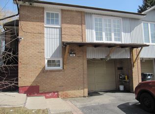 94 Leacrest St, Brampton, ON L6S 3K6