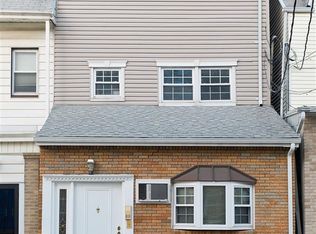 32 46th St, Weehawken, NJ 07086